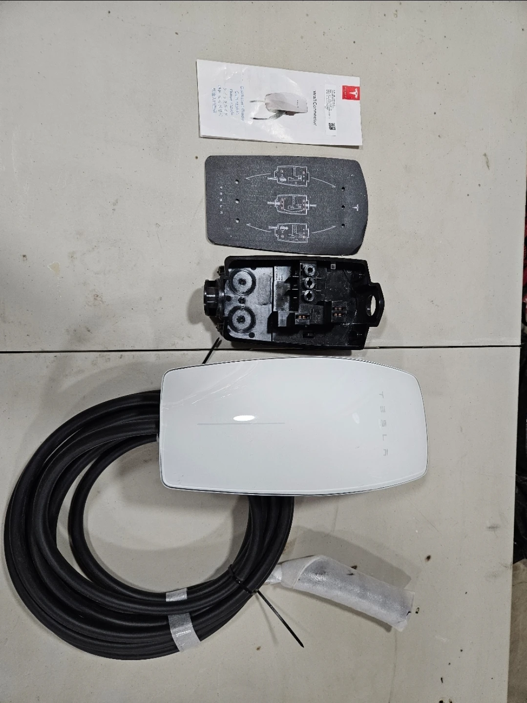 Tesla Wall Charger Level 2 - photo 4