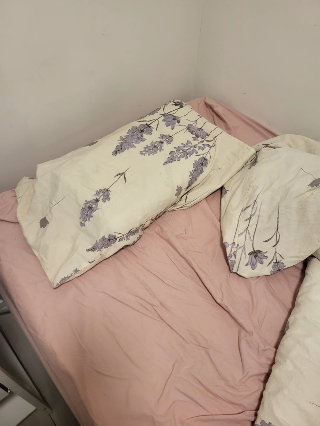 Twin bed frame and matress(including duvet and pillow) - photo 2