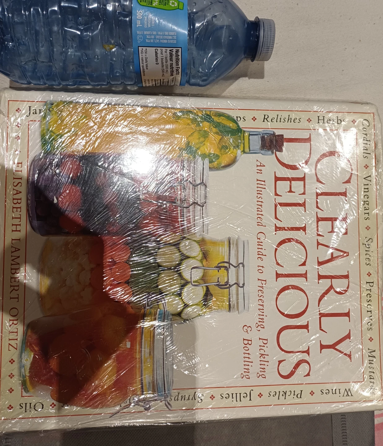 🌱 Clearly Delicious: A Guide to Preserving, Pickling & Bottling - photo 2
