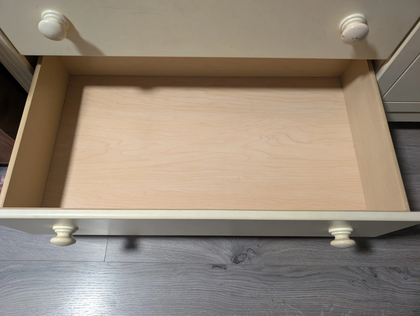 Cream Dresser with Cabinet - photo 4