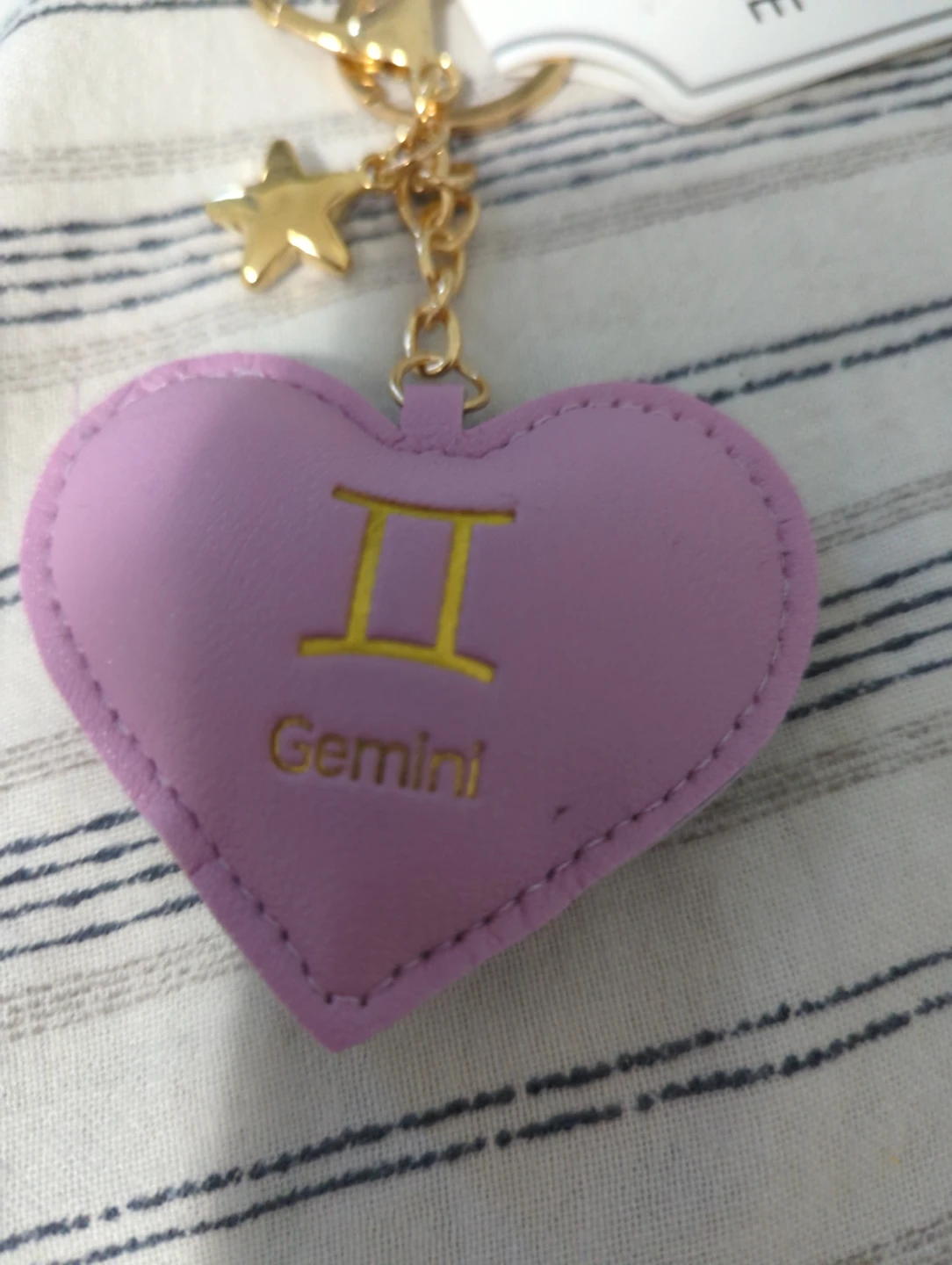 Ardene Gemini Heart Keychain - photo 3