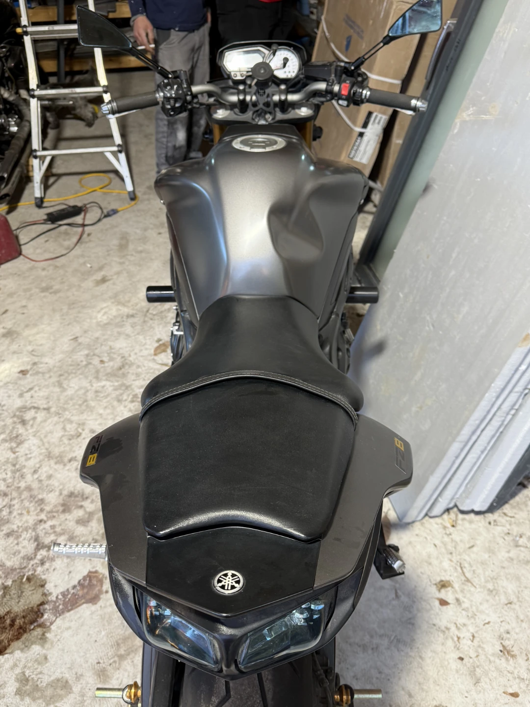 Yamaha FZ8 Motorcycle - photo 5