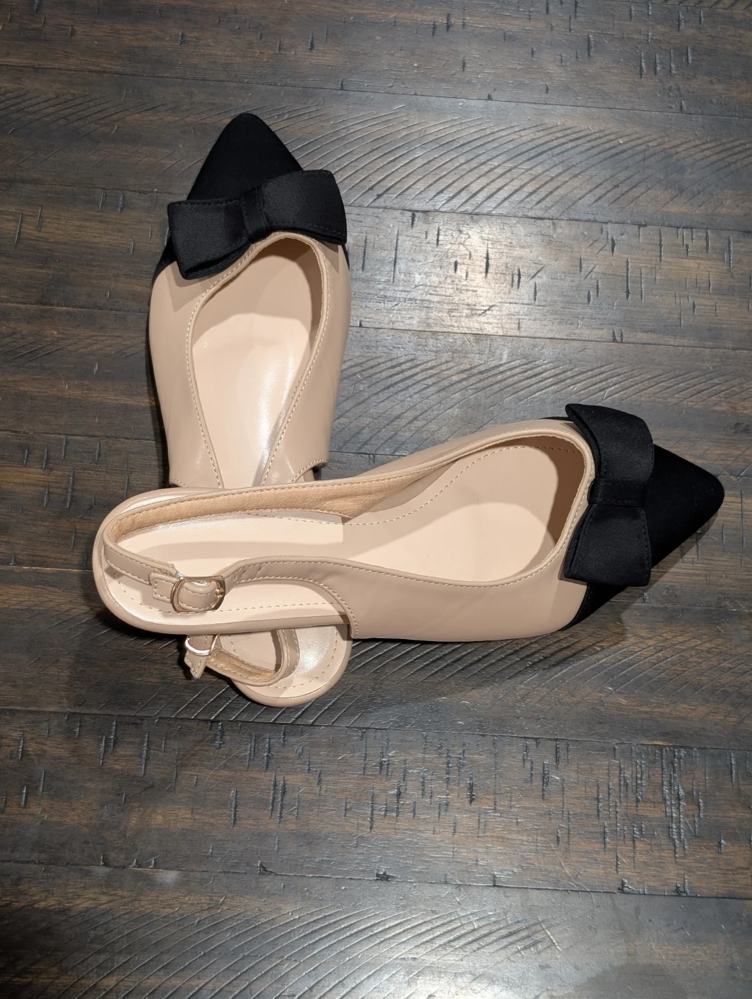 Women's Ballet Flats with Bow