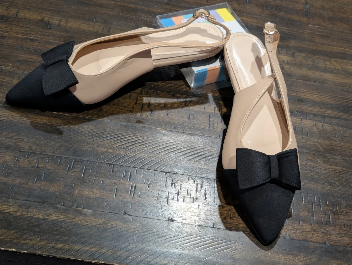 Women's Ballet Flats with Bow - photo 2