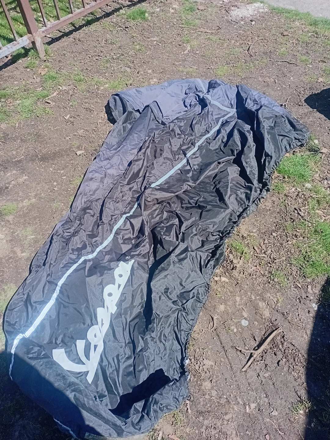 Vespa Scooter Cover - photo 2