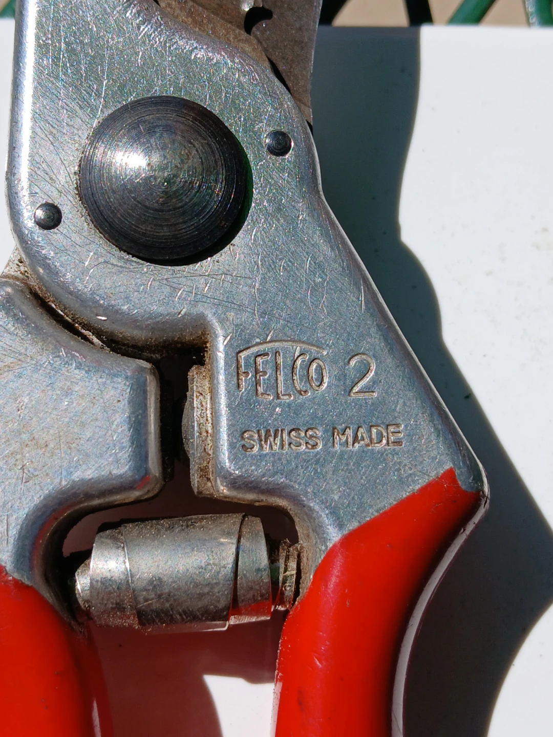 Felco 2 Pruning Shears - photo 3