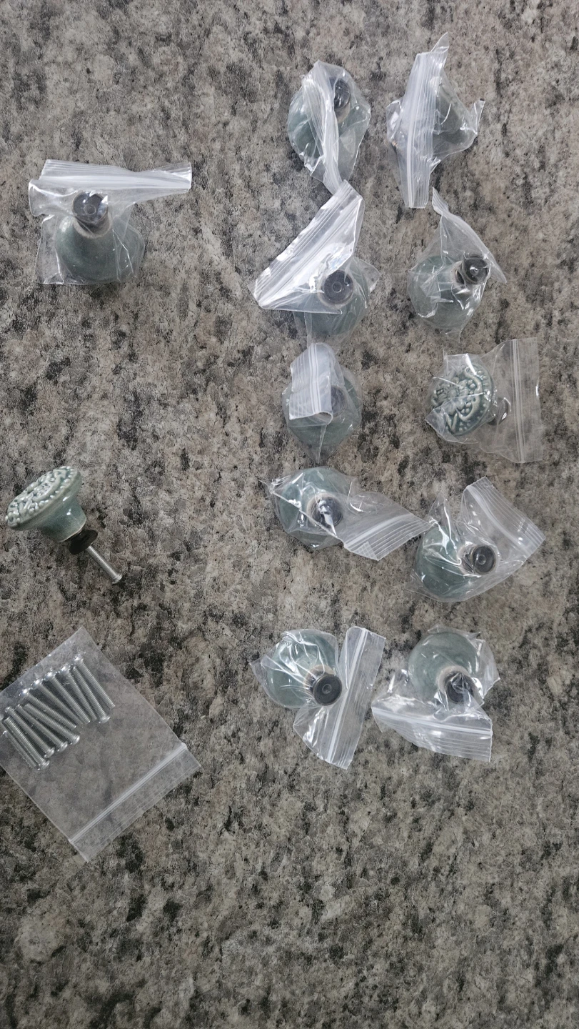 Set of 12 Ceramic Floral Drawer Knobs - photo 3