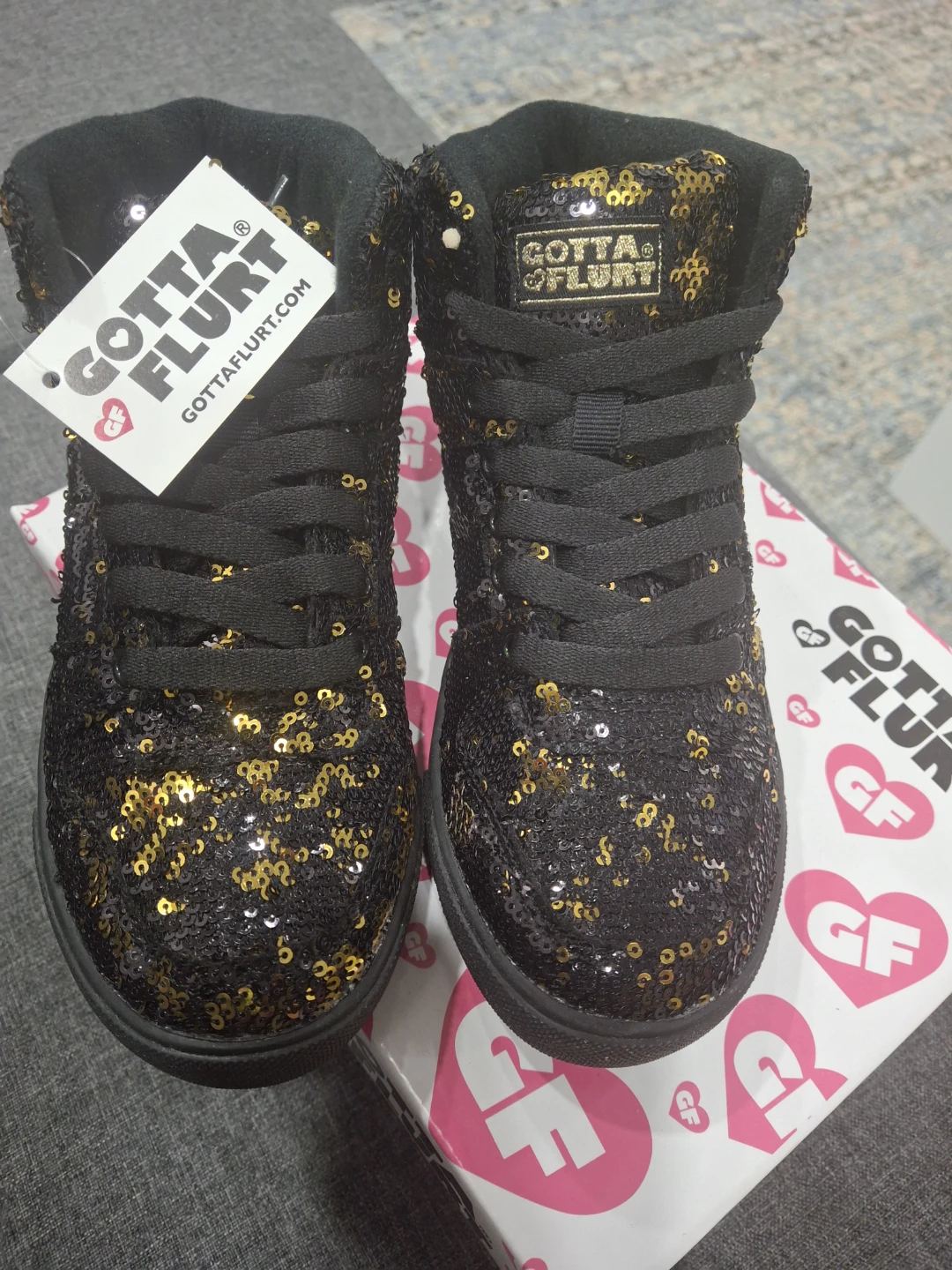 Gotta Flurt Black & Gold Sequin High Top Sneakers🌱 - photo 2