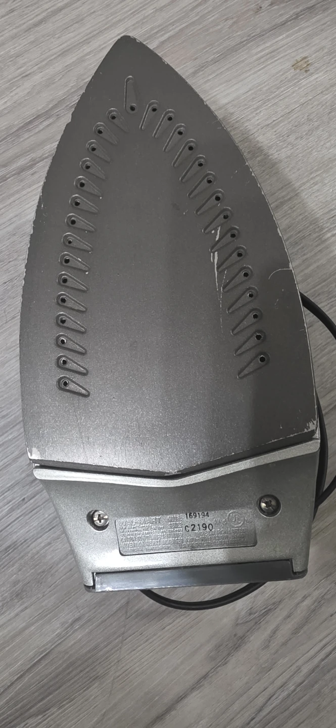 GE Steam Iron - photo 3