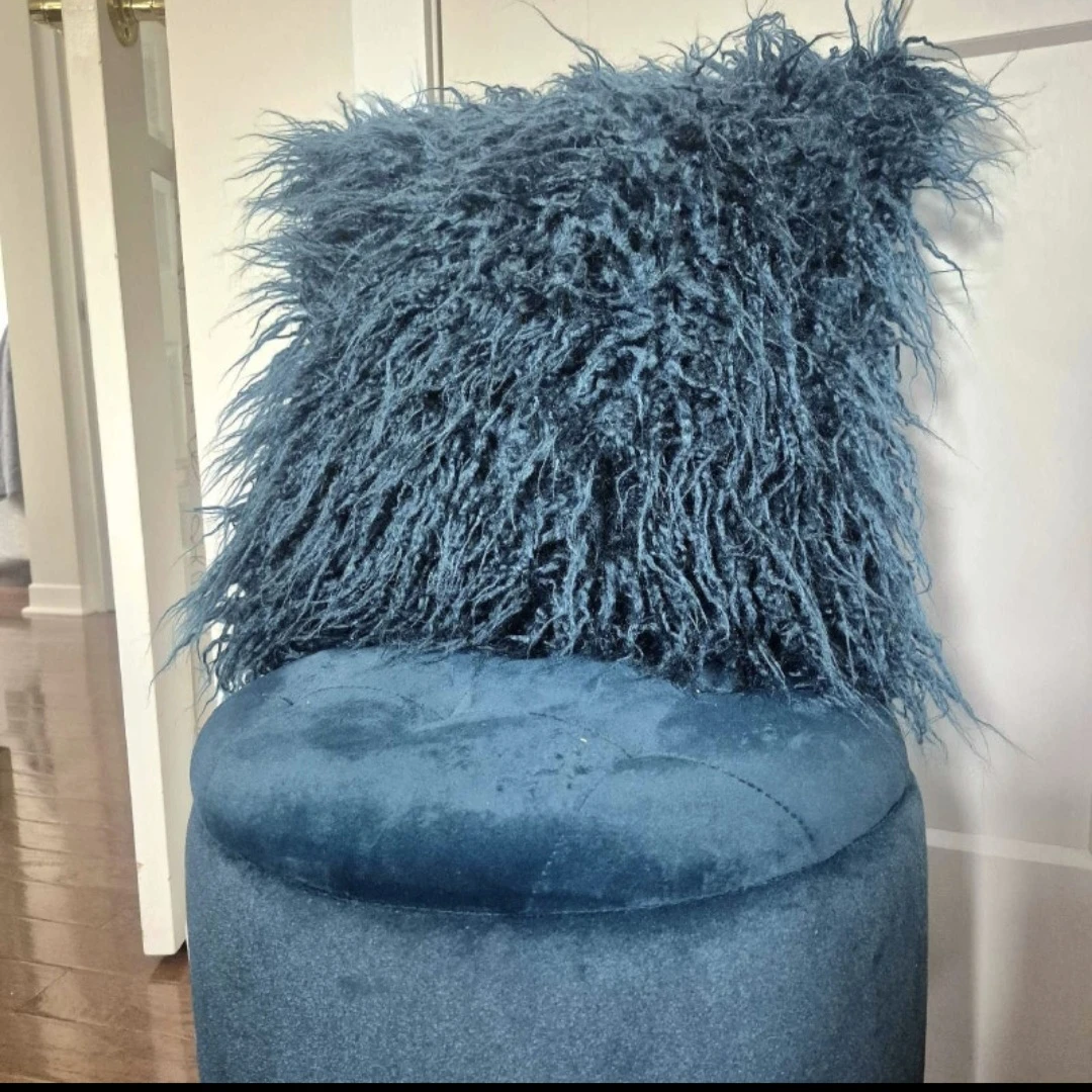 Denver Round Fabric Storage Ottoman - photo 3