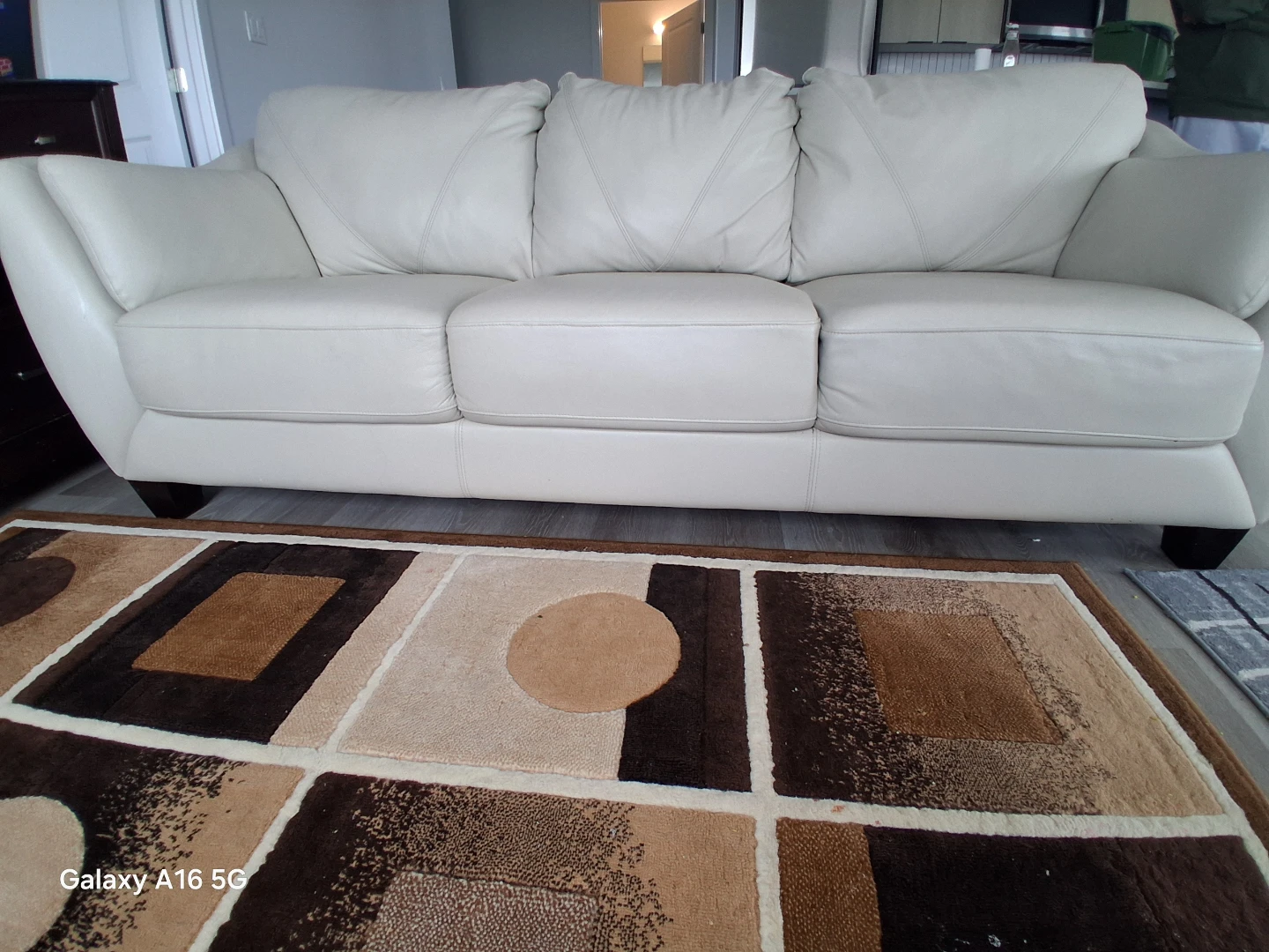 Cream Leather Sofa - photo 2