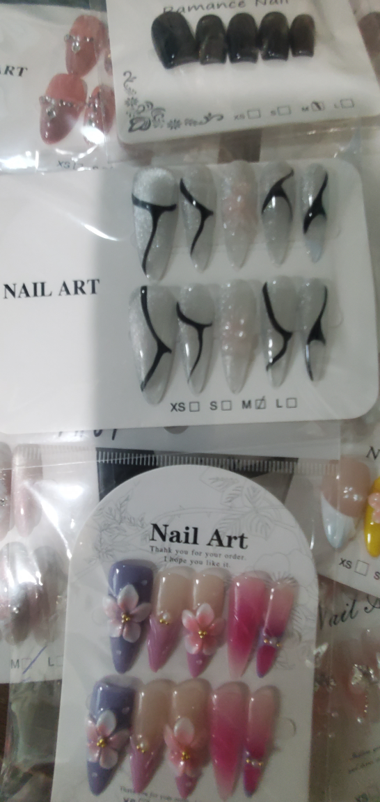 Assorted Press-On False Nails - photo 3