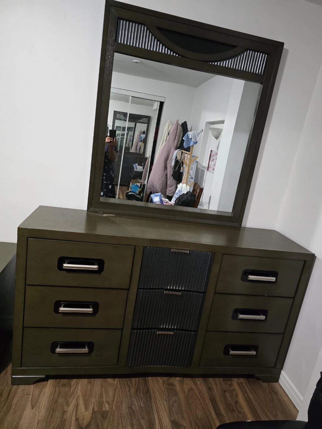 Queen Size bedroom set - photo 2