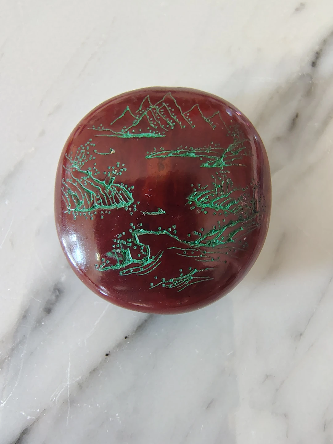 Vintage Hand Carved & Lacquered Japanese Burrata Nut