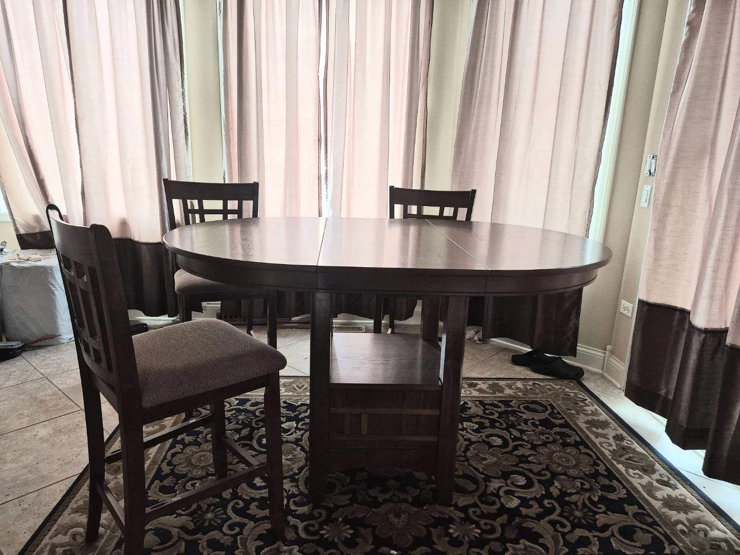 Elegent wooden dining Table Set with 4 Chairs - photo 4