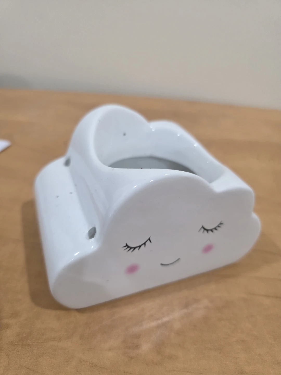 White Cloud Ceramic Pot