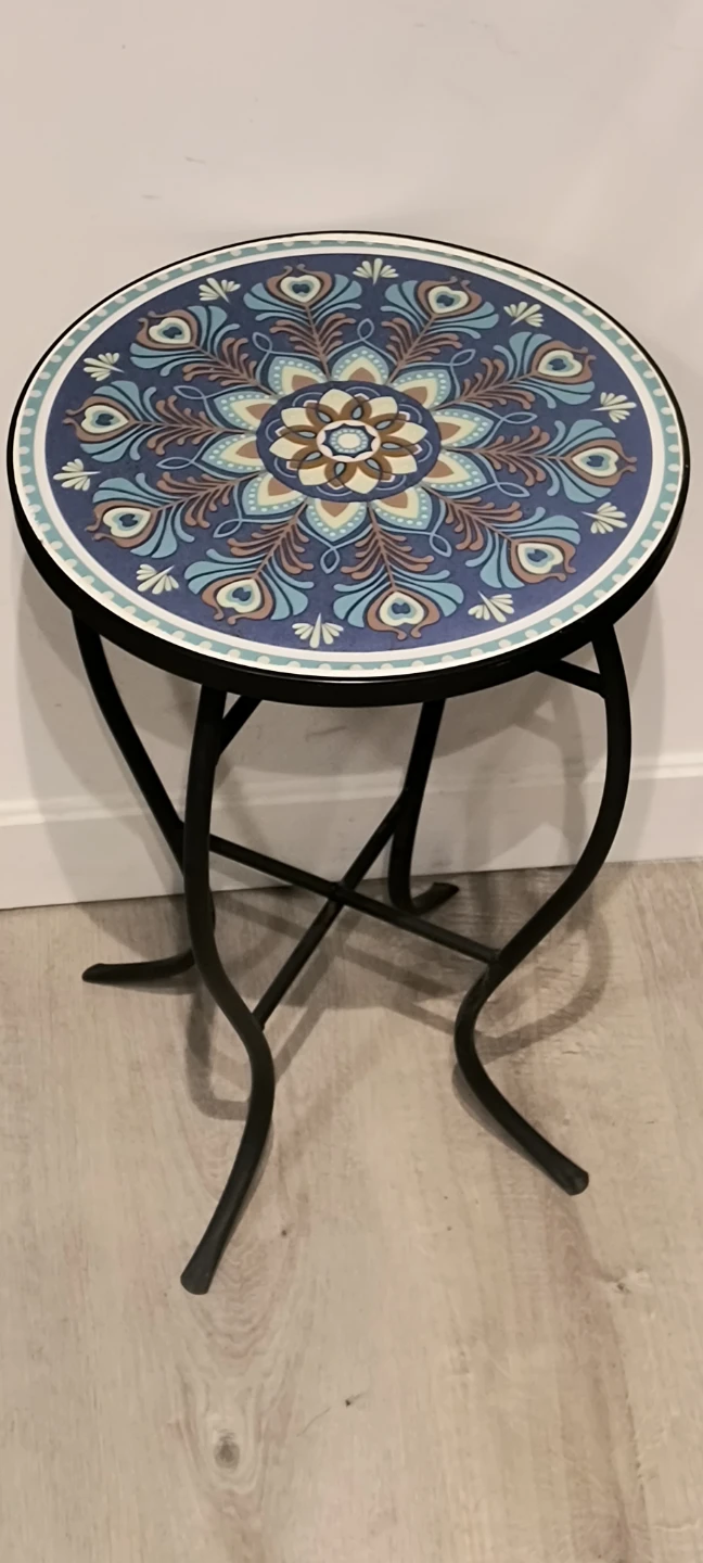 Round Accent Metal Table with Tile Top