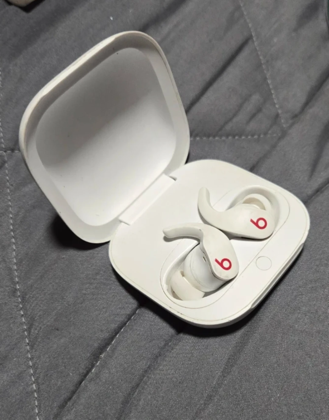 Beats Powerbeats Pro Wireless Earbuds