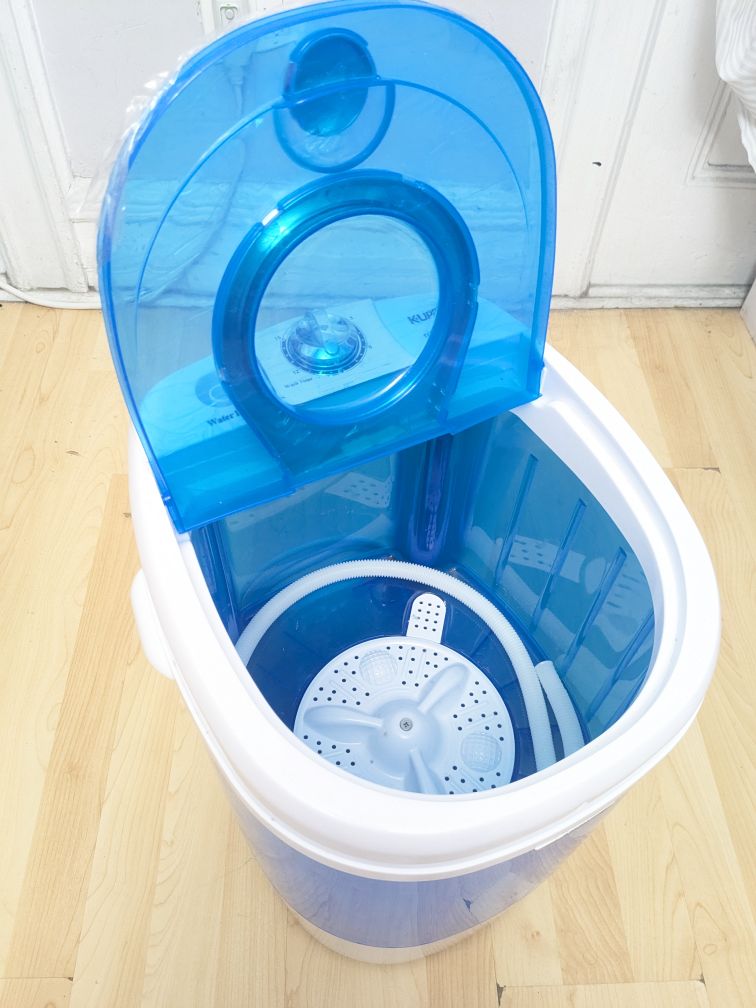 5.5Lbs Compact Portable Semi Auto Washing Machine