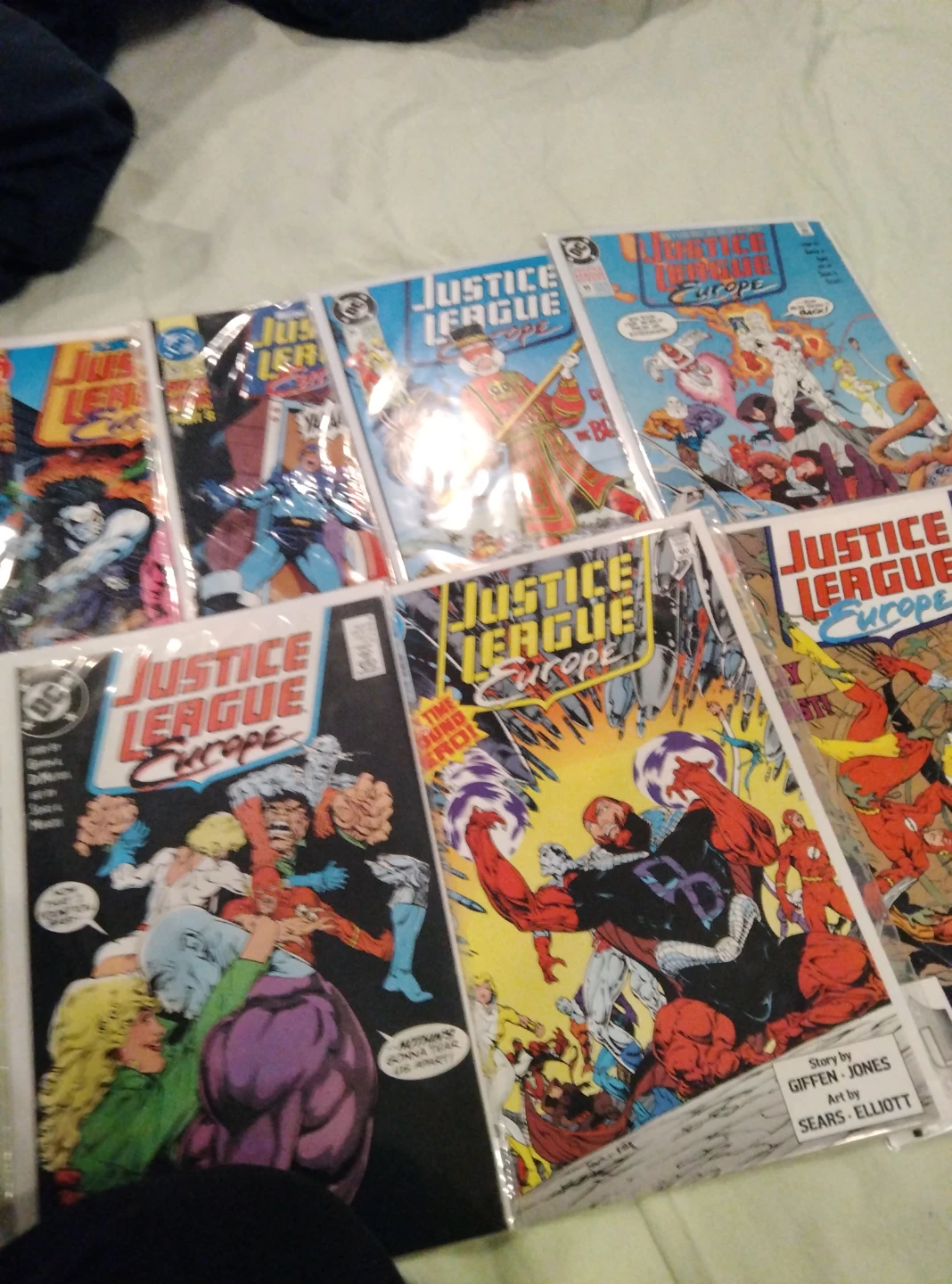 45 Assorted DC and Marvel Comic Books - photo 5
