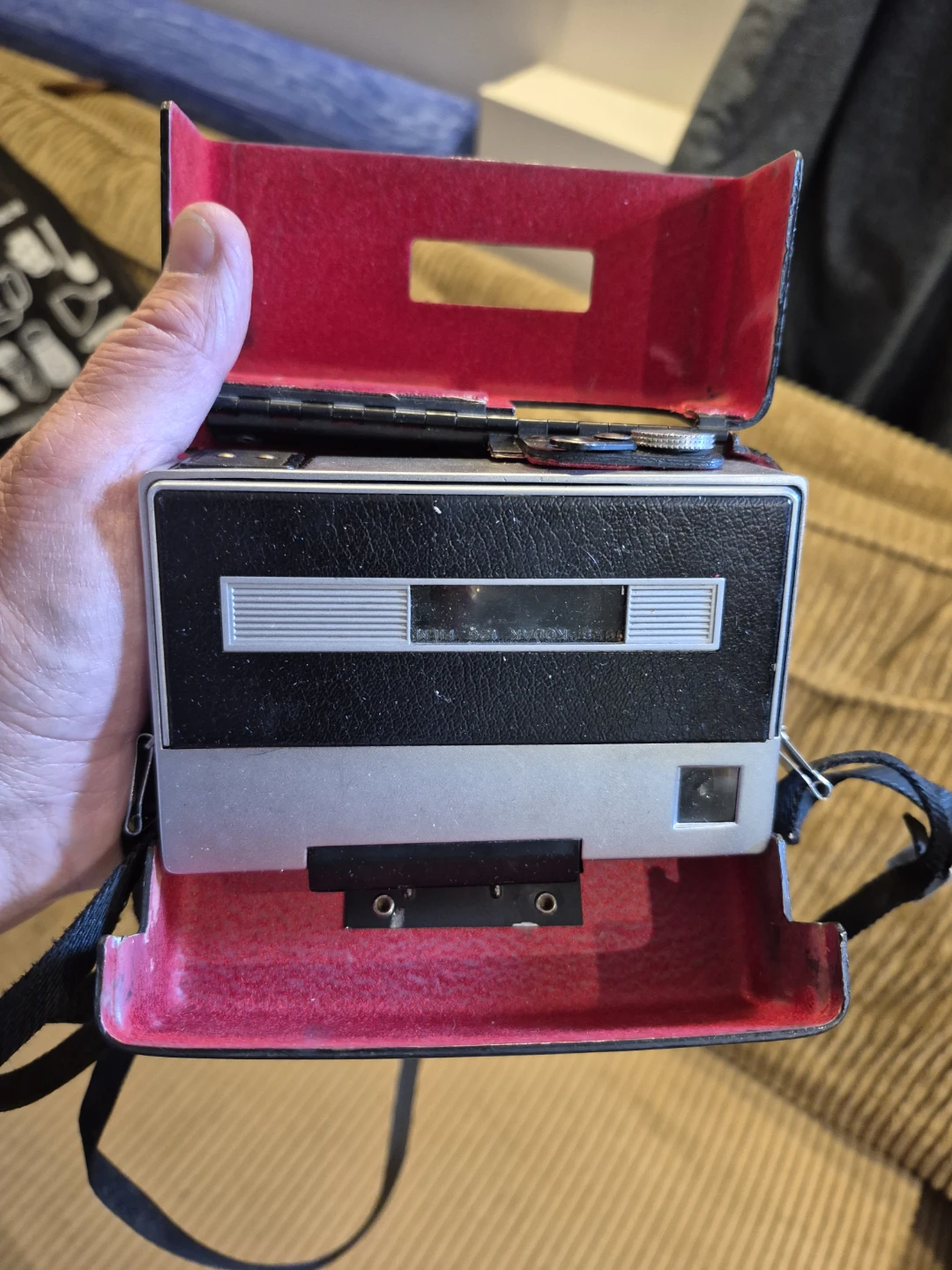 Kodak Instamatic 804 Camera - photo 4