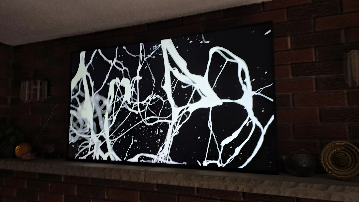 Amazon 55"  UHD Smart TV - photo 2