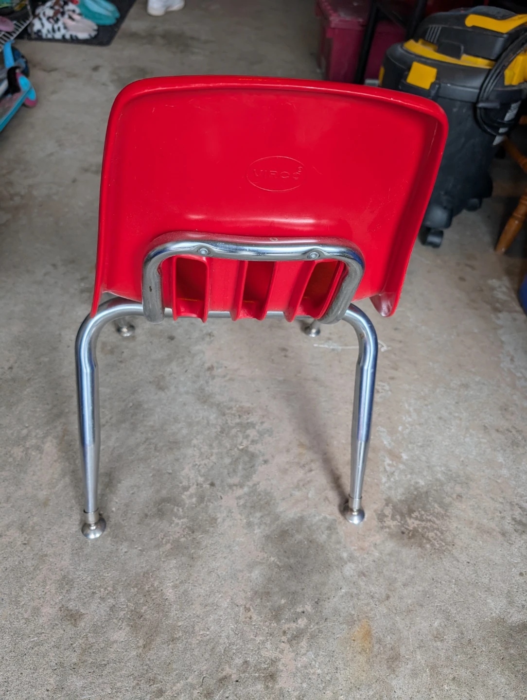 Red Plastic and Chrome Child's Chair - photo 3