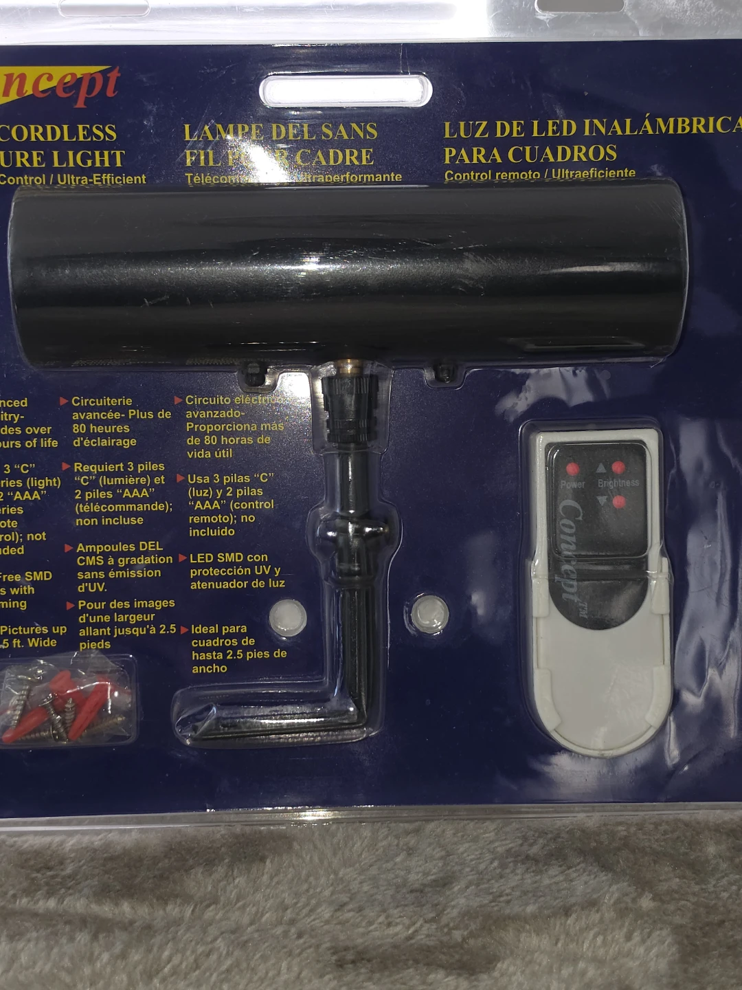 Concept LED Cordless Picture Light with Remote - photo 2