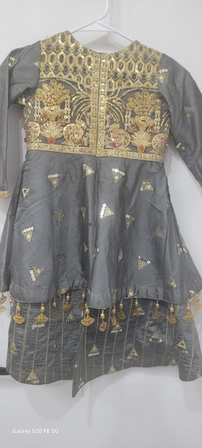 Girls Grey Embellished Kameez with Dupatta - photo 5