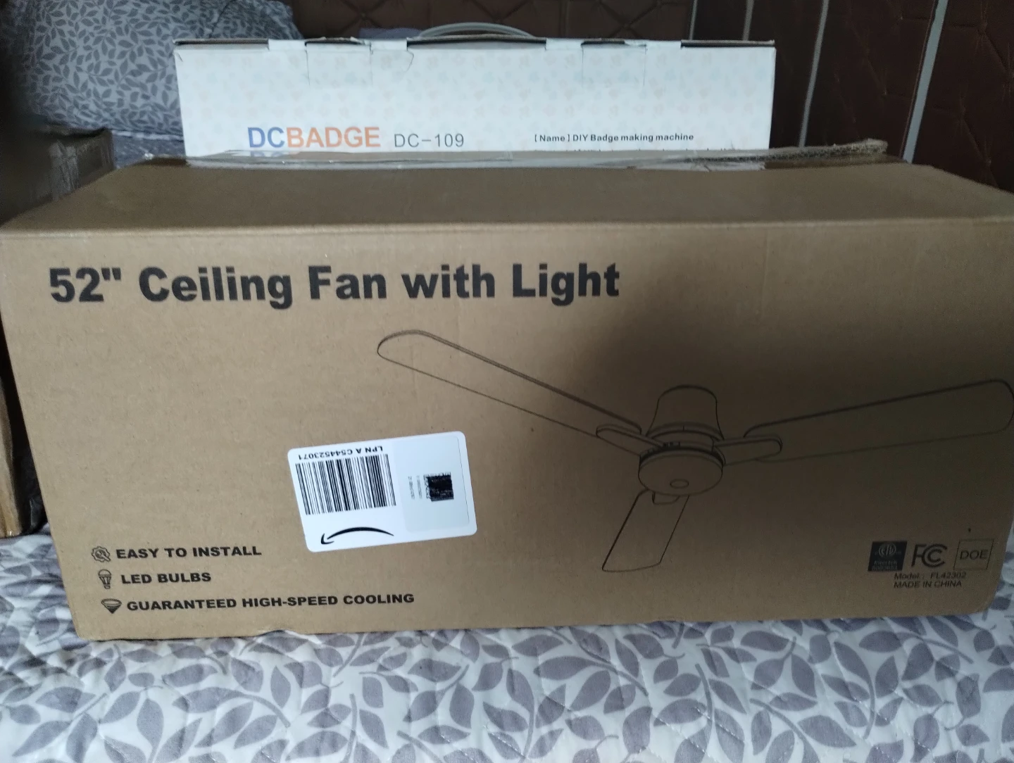 52" Ceiling Fan with Light