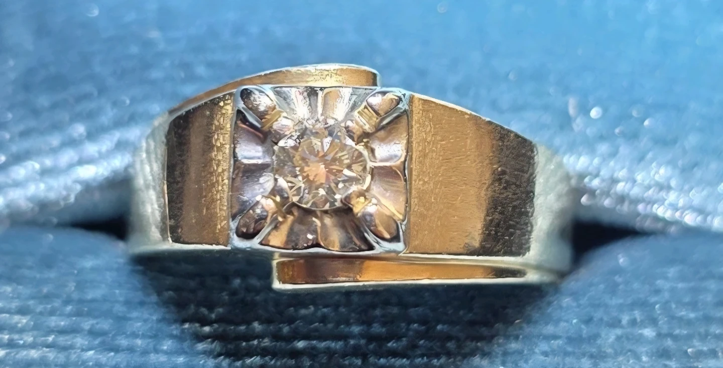 14k. Mens Vintage 14k. Gold Ring