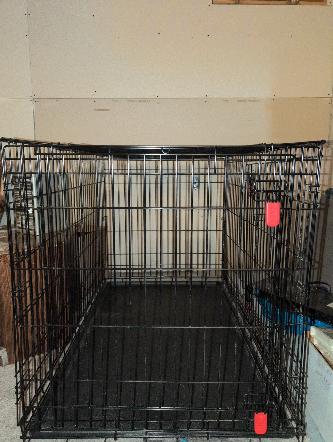Large Black Metal Dog Crate with Tray