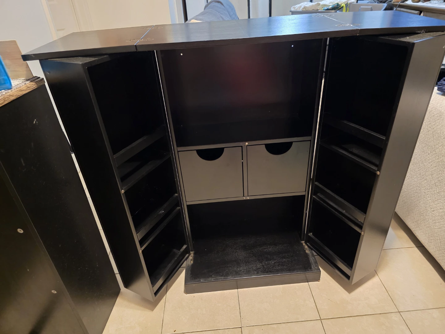 Black Bar Cabinet / Liquor Cabinet for Sale - photo 3