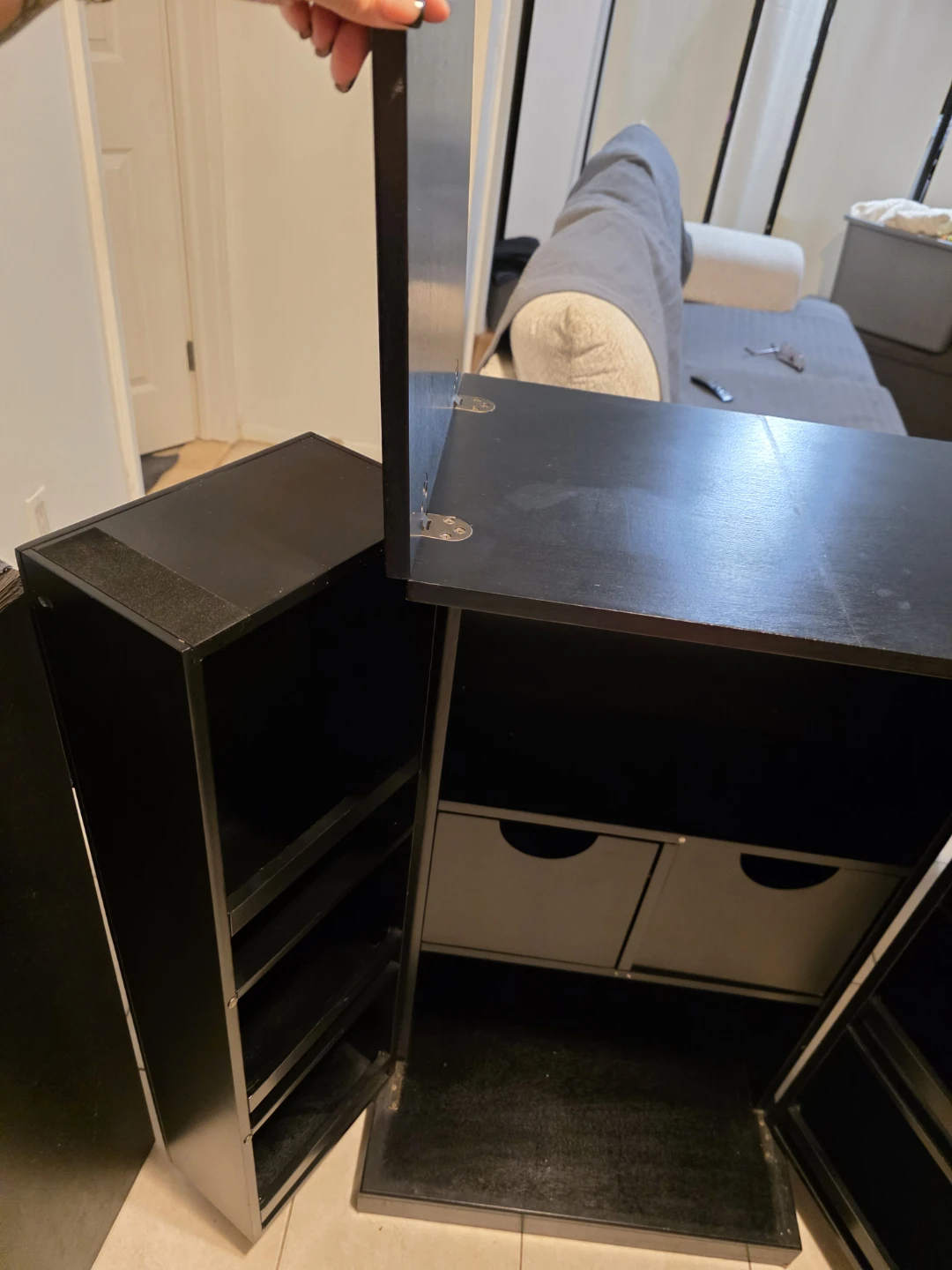 Black Bar Cabinet / Liquor Cabinet for Sale - photo 4