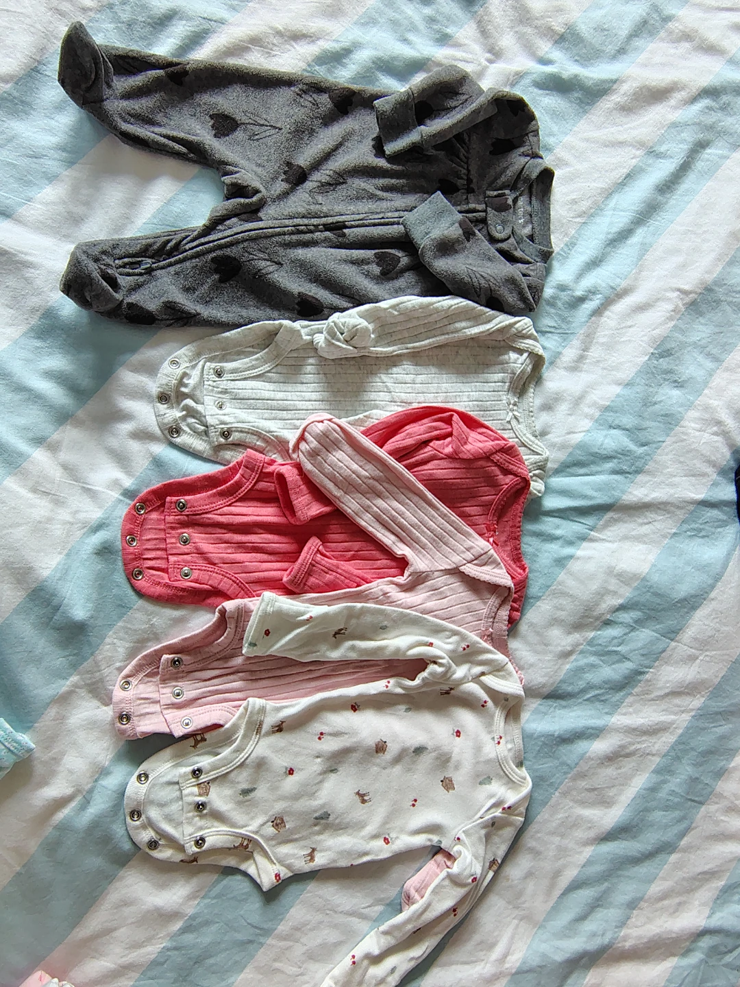 New born baby clothes - photo 2