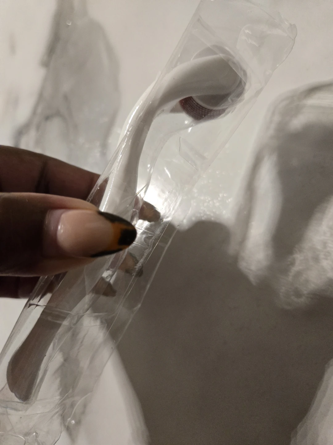 Microneedle Derma Roller✨️💆🏾‍♀️ - photo 2