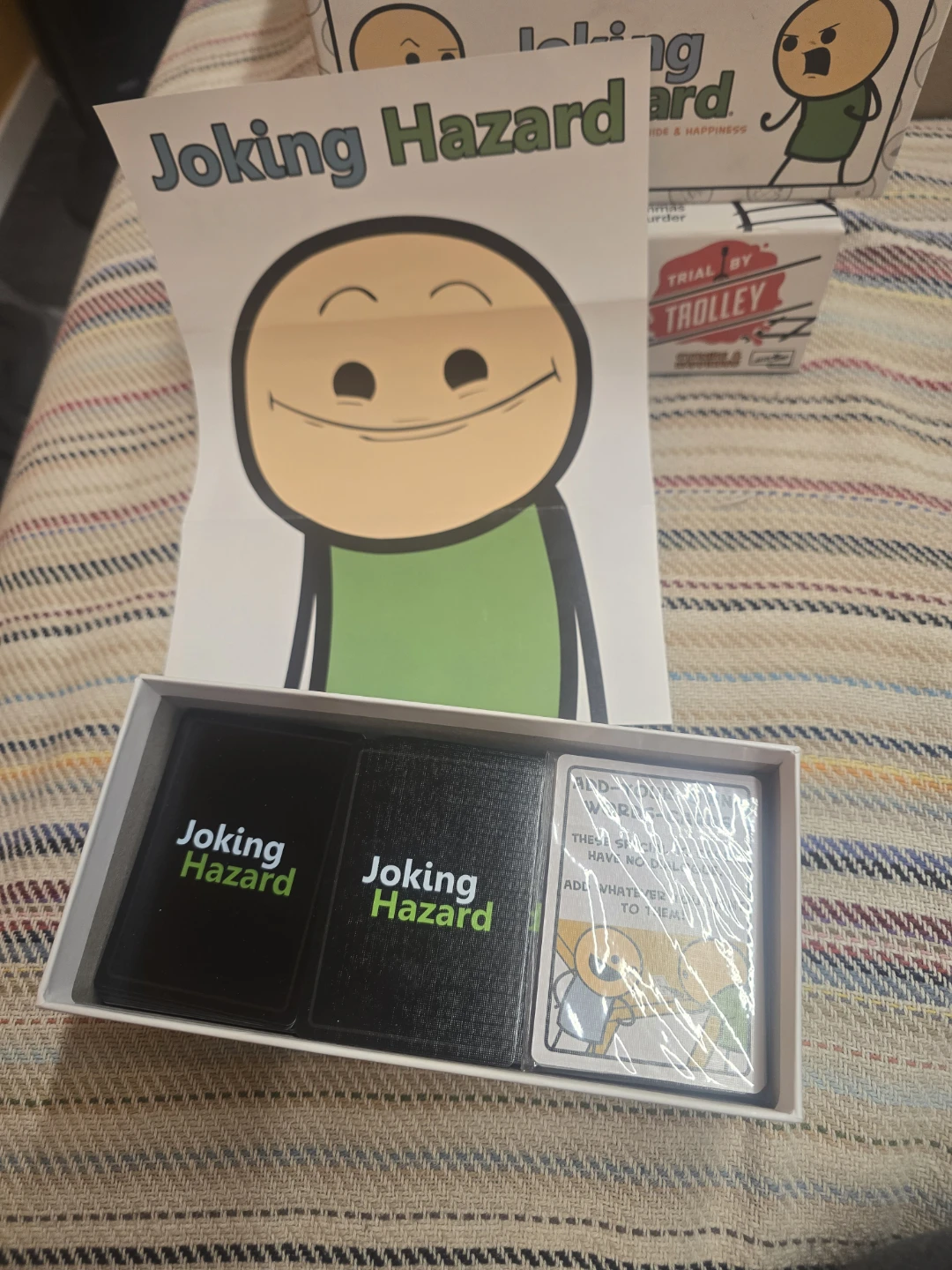 Game bundle: Joking Hazard & Trial by Trolley - photo 2