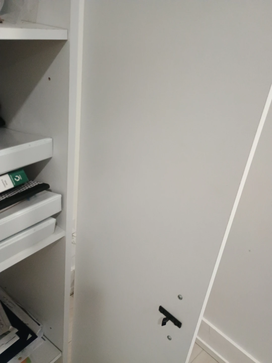 White Double Door Storage Cabinet 5ft - photo 4