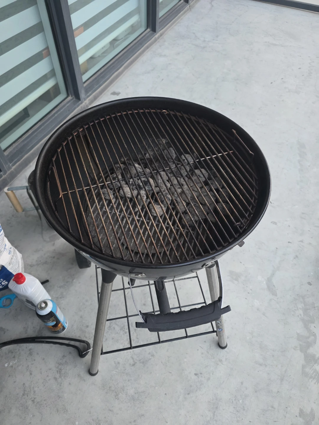 Napoleon Charcoal BBQ Kettle Grill Set - photo 3