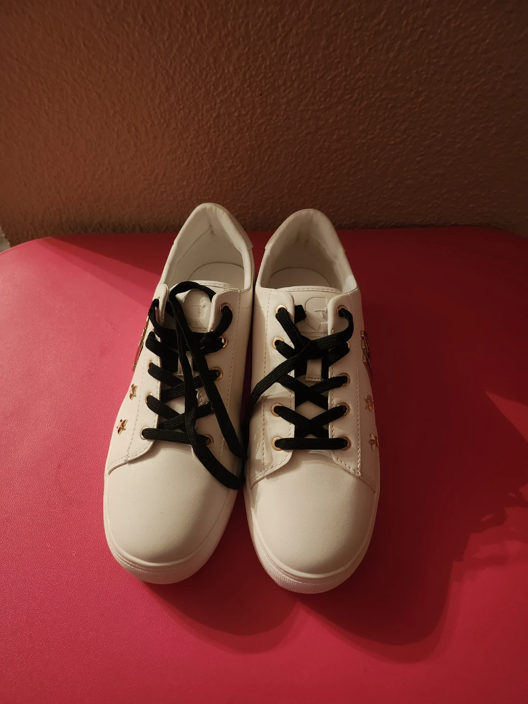 Karl Lagerfeld White Leather Sneakers with Charms - photo 3