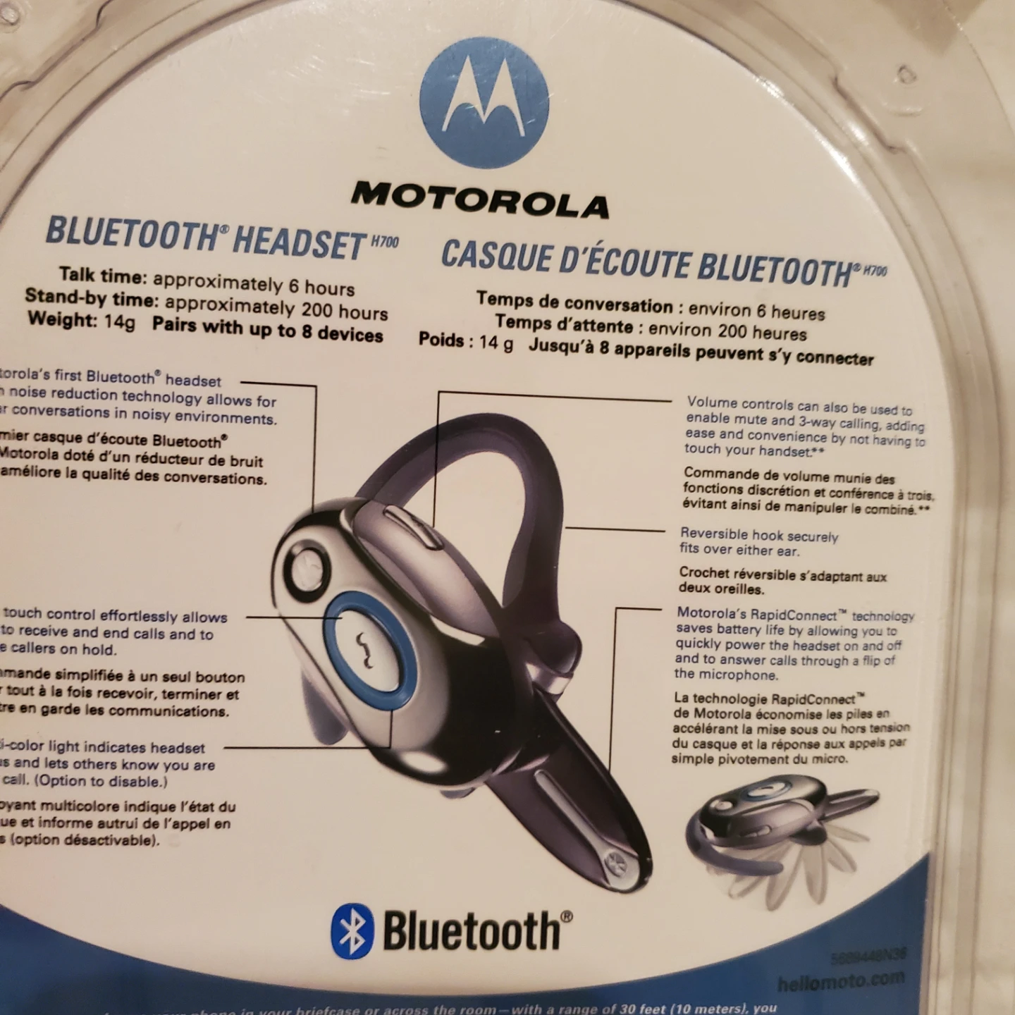 Motorola H700 Universal Bluetooth Headset - photo 4