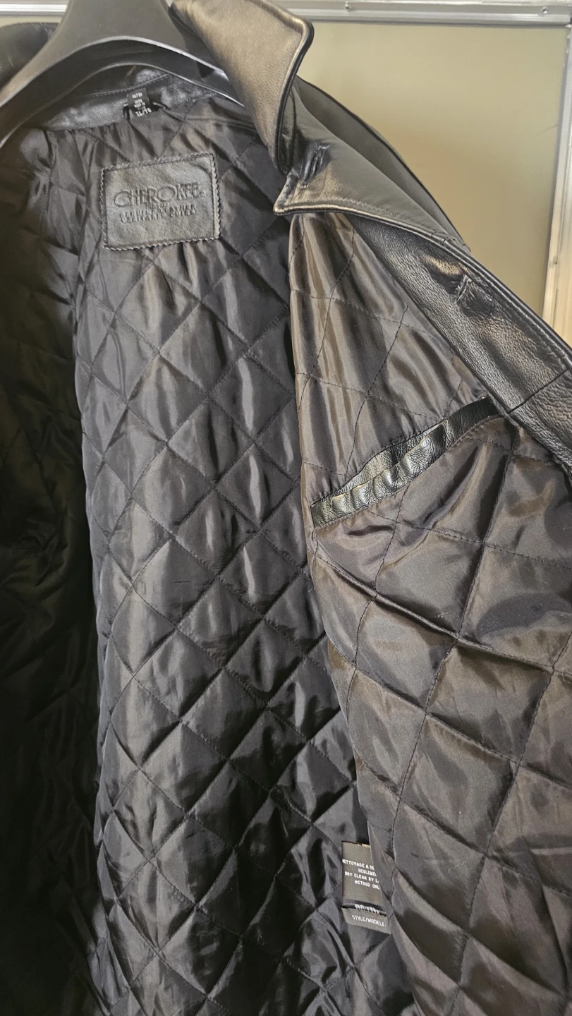 Cherokee Black Leather Jacket - photo 3