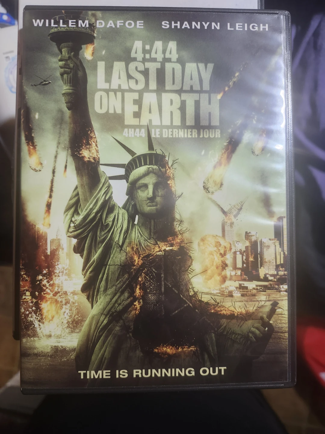 4:44 Last Day on Earth DVD
