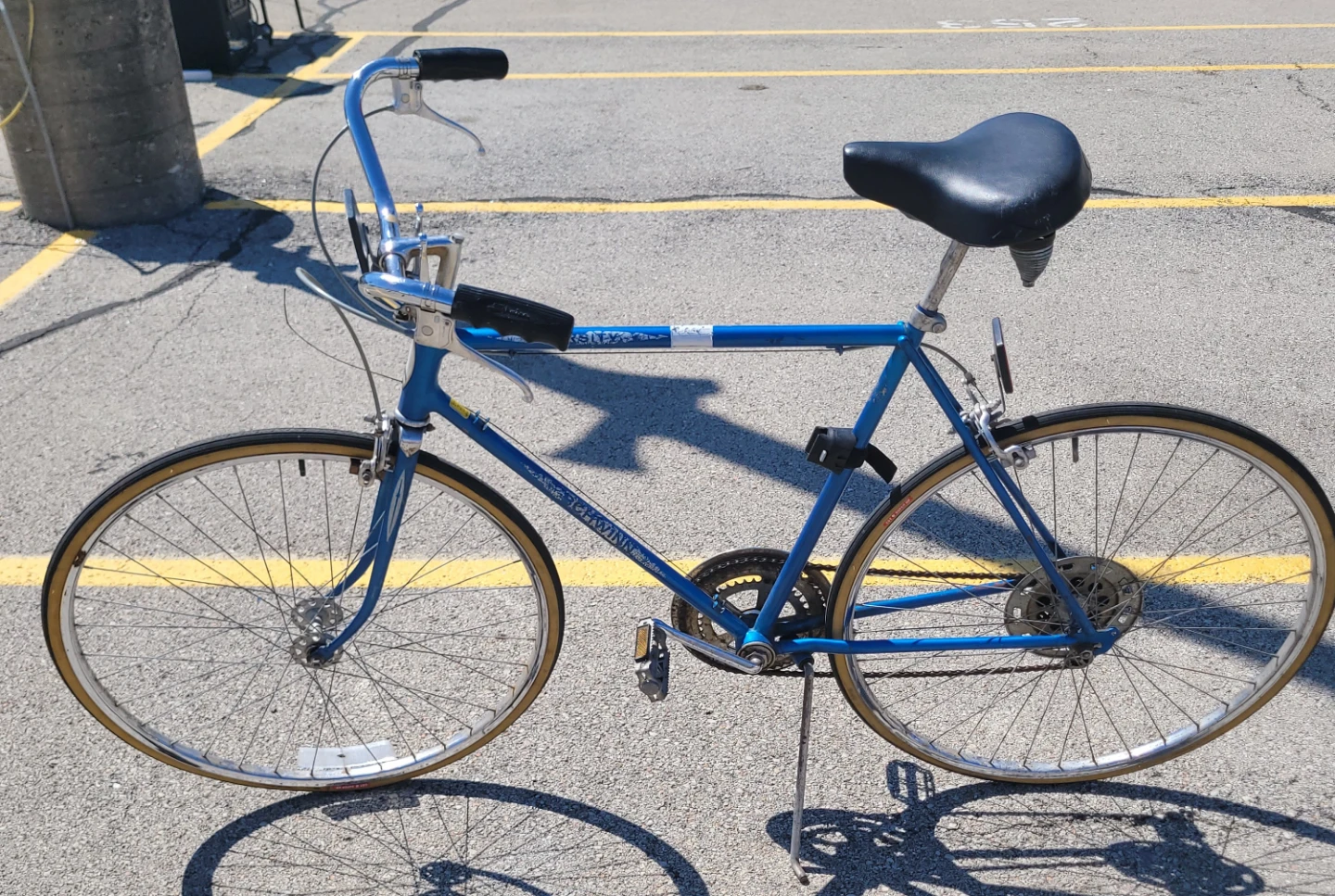 Vintage Blue Schwinn Varsity 10-Speed Road Bike - photo 2