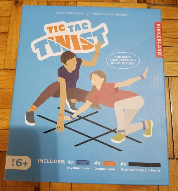 Kikkerland Tic Tac Twist Game 🌱