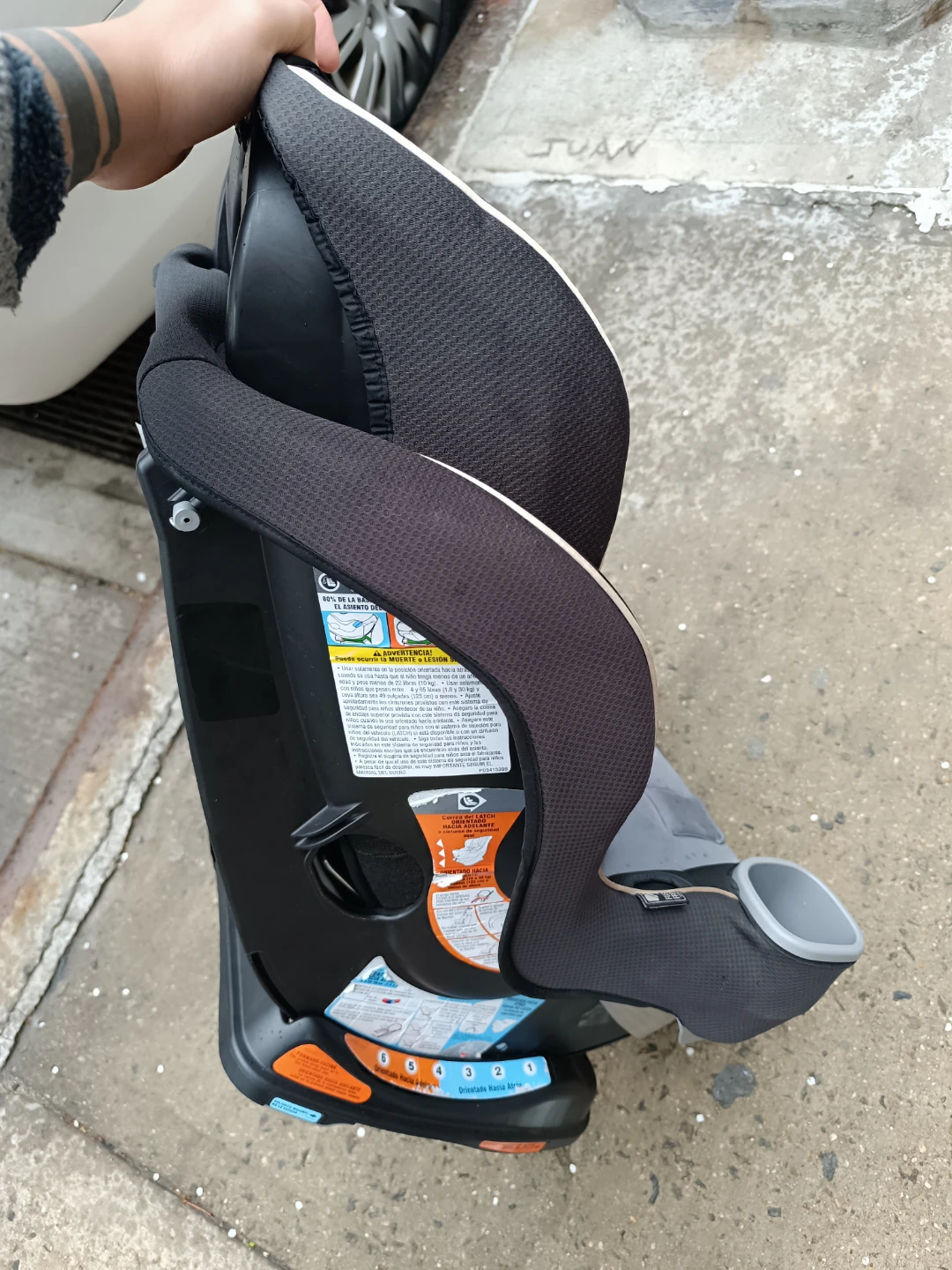 Graco Extend2Fit Convertible Car Seat - photo 3
