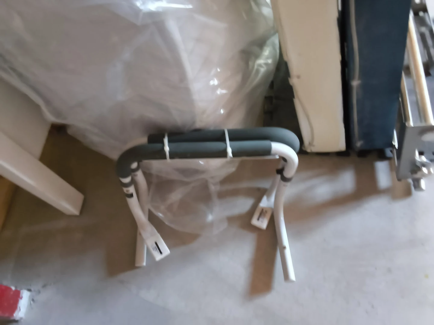Toilet  seat assist for seniors