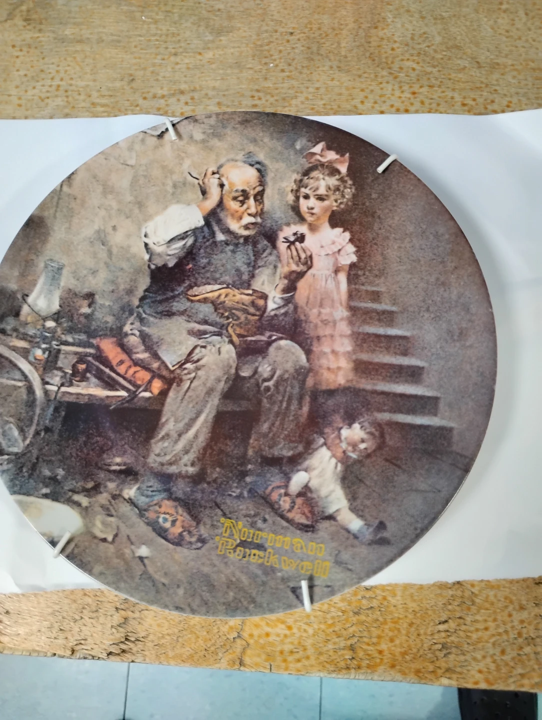 NEW The Cobbler Decorative Plate by Norman Rockwell - 1978N