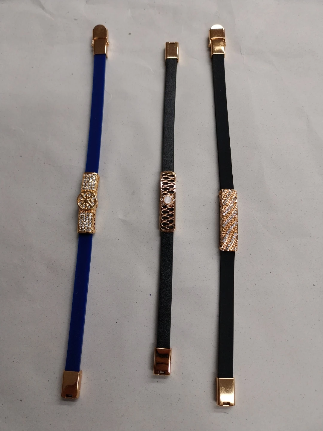 Set of 3 Fashion Bracelets
