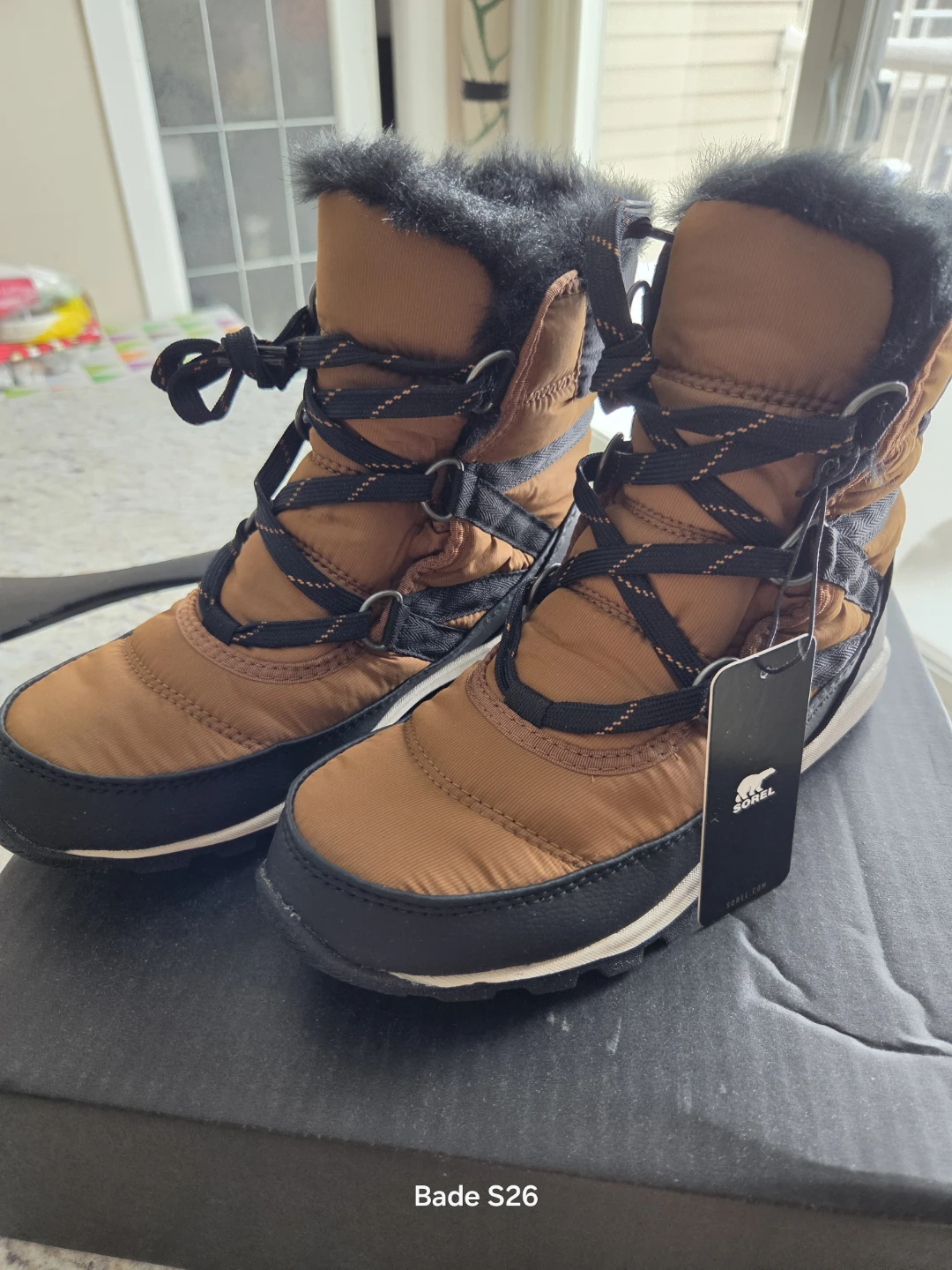 Sorel Whitney Short Lace Boots - Camel - Women's Size 6.5